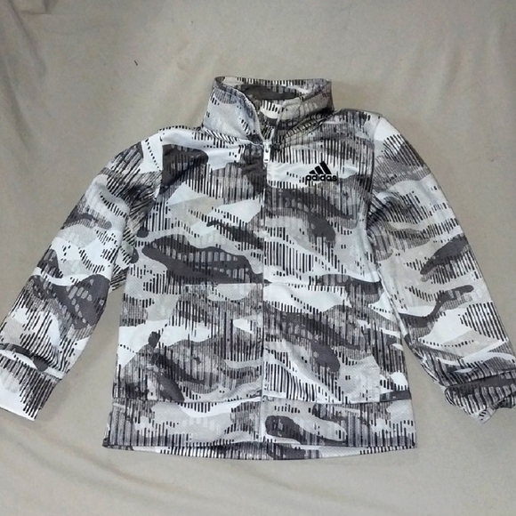 Adidas Monochrome Camouflage Zipped Lightweight Jacket 4 - Picture 1 of 6
